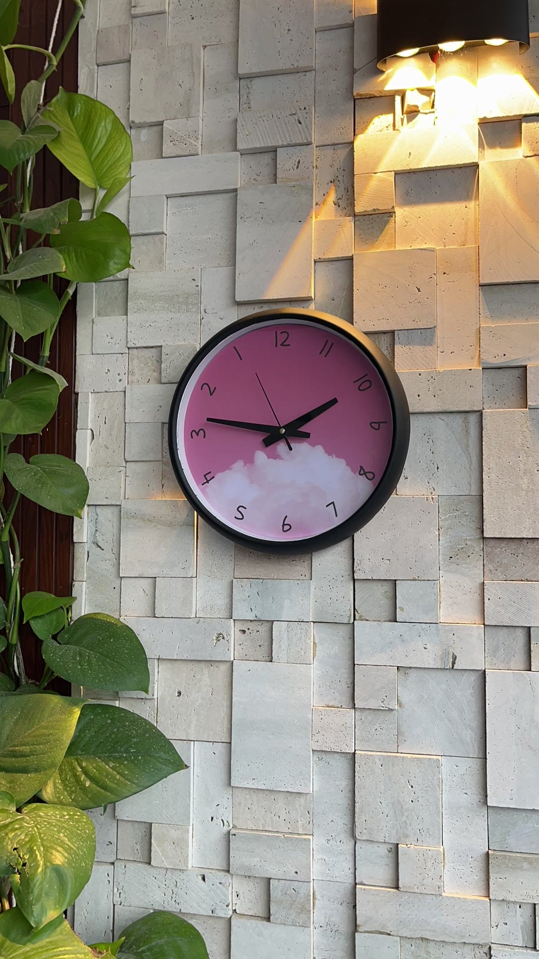 Daydream Dial Reverse Clock